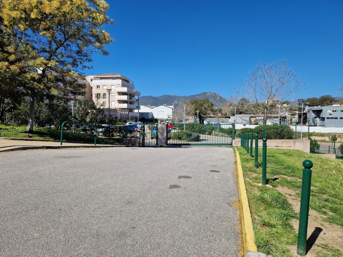 Studio Climatise Parking Gratuit Sarrola-Carcopino Zewnętrze zdjęcie